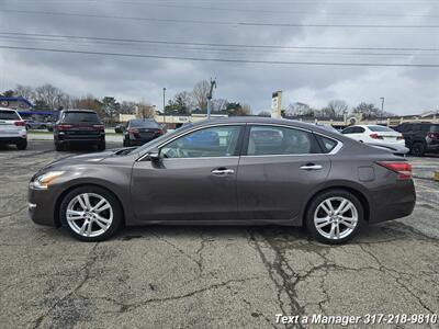 2014 Nissan Altima 3.5 SL   - Photo 2 - Greenwood, IN 46142