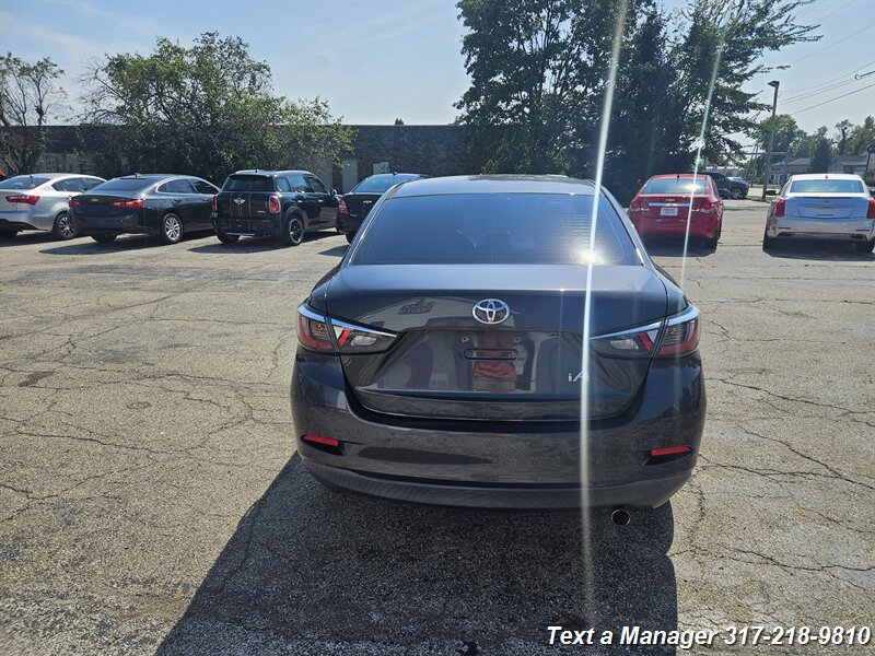 2017 Toyota Yaris iA - Photo 4 - Greenwood, IN 46142