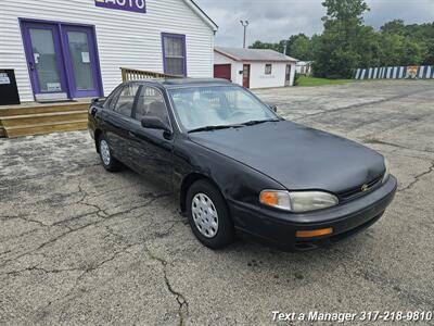 1995 Toyota Camry LE   - Photo 7 - Greenwood, IN 46142