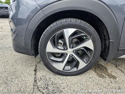 2017 Hyundai TUCSON Value   - Photo 10 - Greenwood, IN 46142