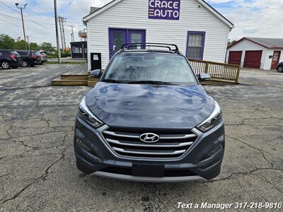2017 Hyundai TUCSON Value   - Photo 8 - Greenwood, IN 46142