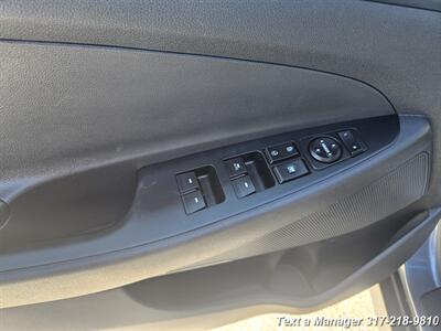 2017 Hyundai TUCSON Value   - Photo 17 - Greenwood, IN 46142