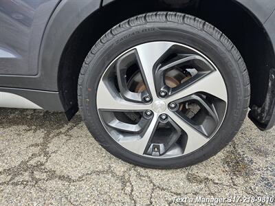 2017 Hyundai TUCSON Value   - Photo 11 - Greenwood, IN 46142