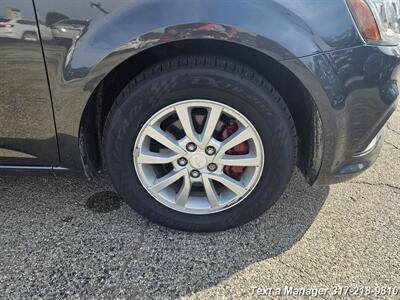 2017 Chevrolet Sonic LT Auto   - Photo 13 - Greenwood, IN 46142