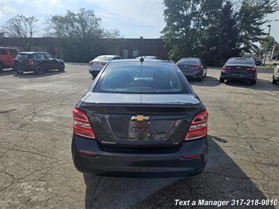2017 Chevrolet Sonic LT Auto   - Photo 4 - Greenwood, IN 46142