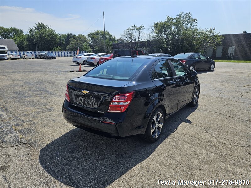 2020 Chevrolet Sonic Premier - Photo 5 - Greenwood, IN 46142