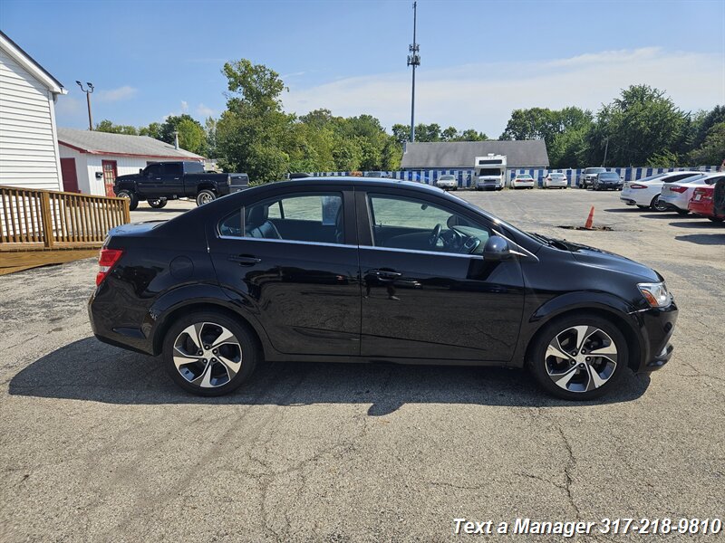 2020 Chevrolet Sonic Premier - Photo 6 - Greenwood, IN 46142