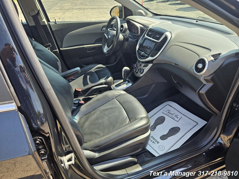 2020 Chevrolet Sonic Premier - Photo 30 - Greenwood, IN 46142