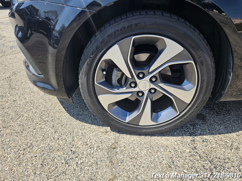 2020 Chevrolet Sonic Premier - Photo 32 - Greenwood, IN 46142