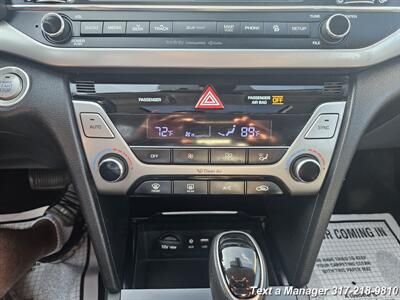 2017 Hyundai ELANTRA Limited   - Photo 22 - Greenwood, IN 46142