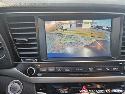 2017 Hyundai ELANTRA Limited   - Photo 21 - Greenwood, IN 46142