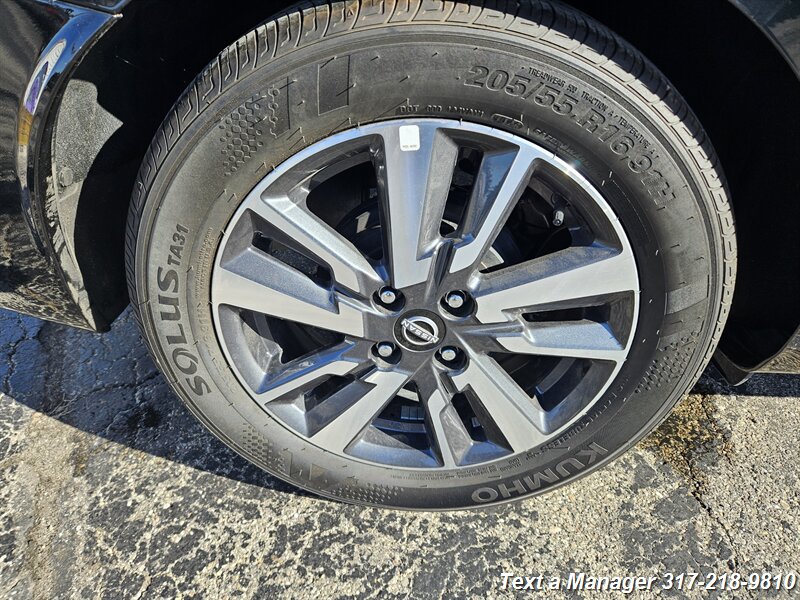 2025 Nissan Versa SV - Photo 30 - Greenwood, IN 46142