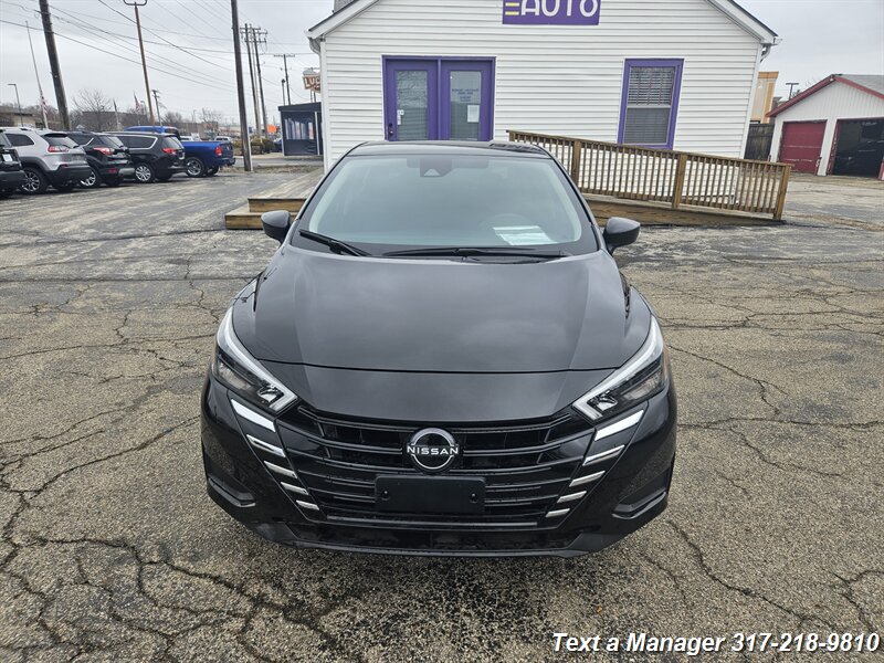2025 Nissan Versa SV - Photo 8 - Greenwood, IN 46142