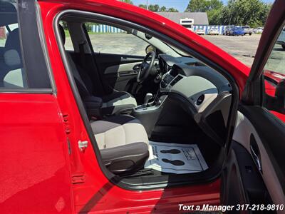 2014 Chevrolet Cruze LS Auto   - Photo 20 - Greenwood, IN 46142