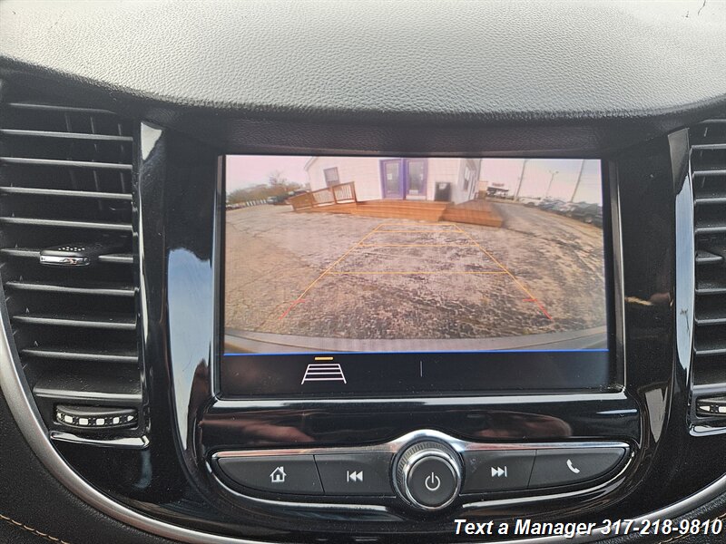 2020 Chevrolet Trax LT - Photo 18 - Greenwood, IN 46142