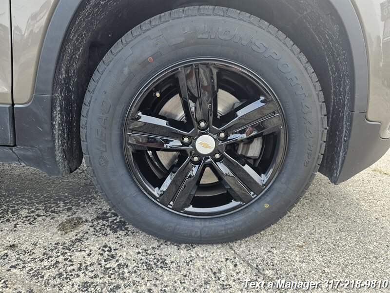 2020 Chevrolet Trax LT - Photo 27 - Greenwood, IN 46142