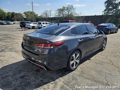 2017 Kia Optima SX Turbo   - Photo 5 - Greenwood, IN 46142