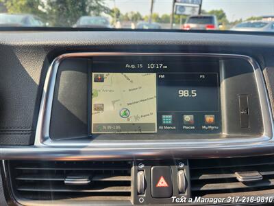 2017 Kia Optima SX Turbo   - Photo 16 - Greenwood, IN 46142