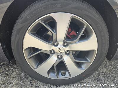 2017 Kia Optima SX Turbo   - Photo 11 - Greenwood, IN 46142