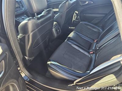 2015 Chrysler 200 S - Photo 27 - Greenwood, IN 46142