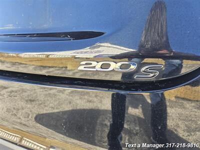 2015 Chrysler 200 S - Photo 11 - Greenwood, IN 46142