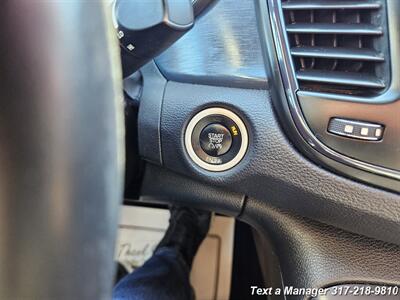 2015 Chrysler 200 S - Photo 25 - Greenwood, IN 46142