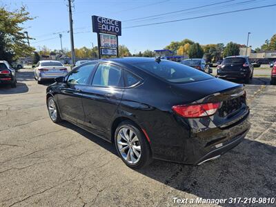 2015 Chrysler 200 S - Photo 3 - Greenwood, IN 46142