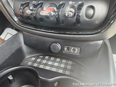 2017 MINI Clubman Cooper ALL4   - Photo 20 - Greenwood, IN 46142