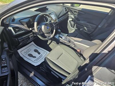 2019 Subaru Impreza 2.0i   - Photo 9 - Greenwood, IN 46142