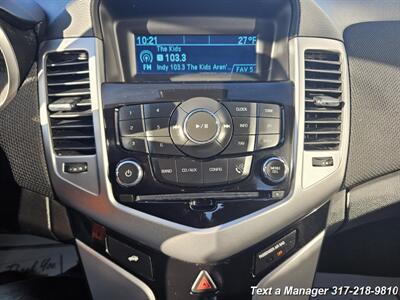 2016 Chevrolet Cruze Limited 1LT Auto   - Photo 17 - Greenwood, IN 46142