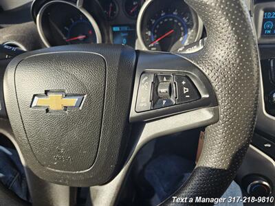 2016 Chevrolet Cruze Limited 1LT Auto   - Photo 15 - Greenwood, IN 46142