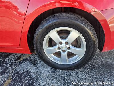 2016 Chevrolet Cruze Limited 1LT Auto   - Photo 10 - Greenwood, IN 46142