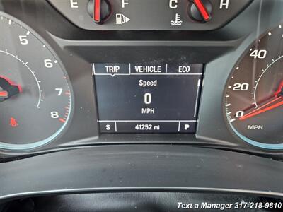 2017 Chevrolet Malibu LT   - Photo 14 - Greenwood, IN 46142