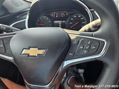 2017 Chevrolet Malibu LT   - Photo 16 - Greenwood, IN 46142