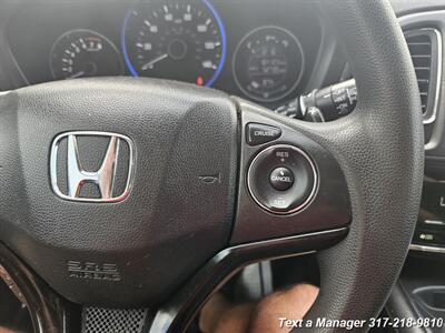 2018 Honda HR-V EX   - Photo 18 - Greenwood, IN 46142