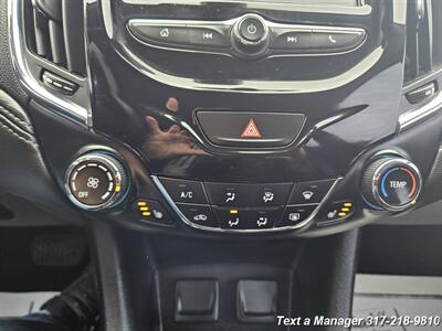 2017 Chevrolet Cruze Premier Auto   - Photo 21 - Greenwood, IN 46142