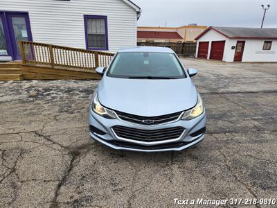 2017 Chevrolet Cruze Premier Auto - Photo 8 - Greenwood, IN 46142