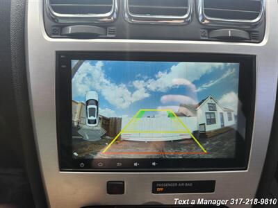 2012 GMC Acadia SL   - Photo 16 - Greenwood, IN 46142
