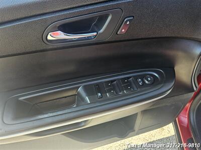 2012 GMC Acadia SL   - Photo 10 - Greenwood, IN 46142