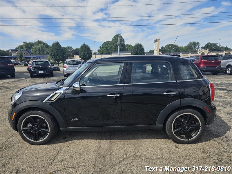 2012 MINI Cooper Countryman S ALL4 - Photo 2 - Greenwood, IN 46142