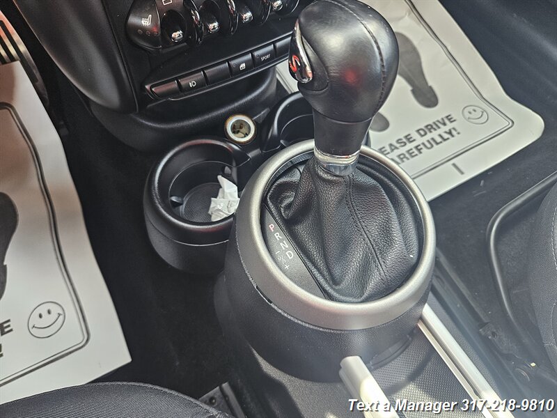 2012 MINI Cooper Countryman S ALL4 - Photo 16 - Greenwood, IN 46142