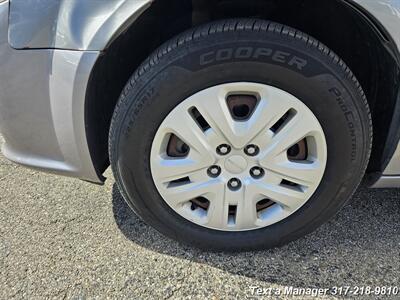 2014 Dodge Grand Caravan SE   - Photo 25 - Greenwood, IN 46142