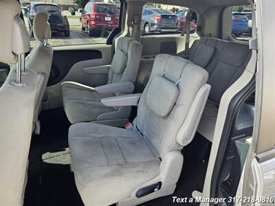 2014 Dodge Grand Caravan SE   - Photo 16 - Greenwood, IN 46142