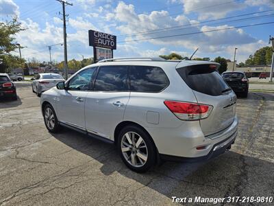 2015 Nissan Pathfinder Platinum   - Photo 3 - Greenwood, IN 46142