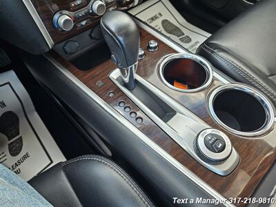 2015 Nissan Pathfinder Platinum   - Photo 22 - Greenwood, IN 46142
