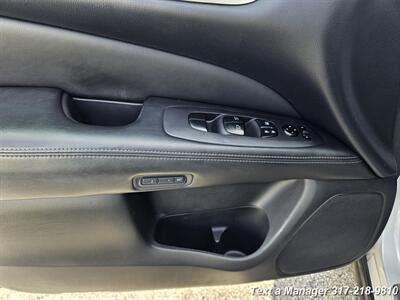 2015 Nissan Pathfinder Platinum   - Photo 11 - Greenwood, IN 46142