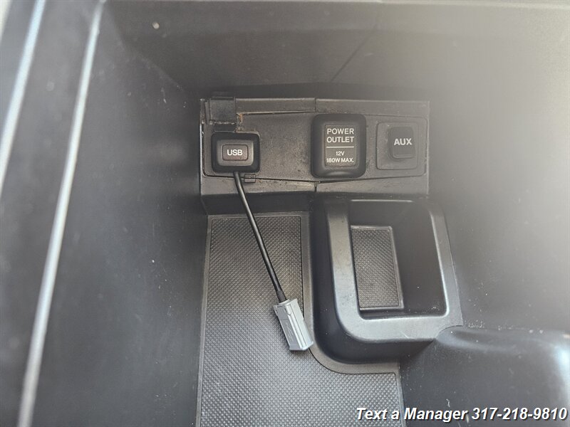 2013 Honda CR-V LX - Photo 21 - Greenwood, IN 46142
