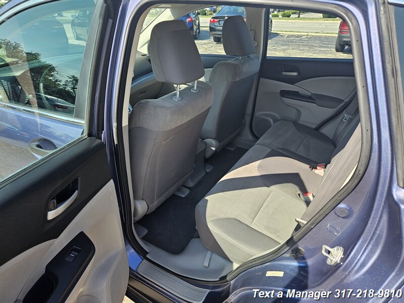 2013 Honda CR-V LX - Photo 22 - Greenwood, IN 46142