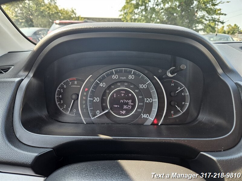 2013 Honda CR-V LX - Photo 14 - Greenwood, IN 46142