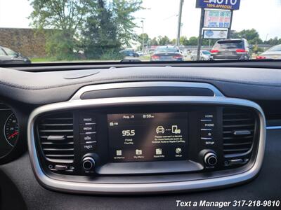 2020 Kia Sorento LX V6   - Photo 16 - Greenwood, IN 46142